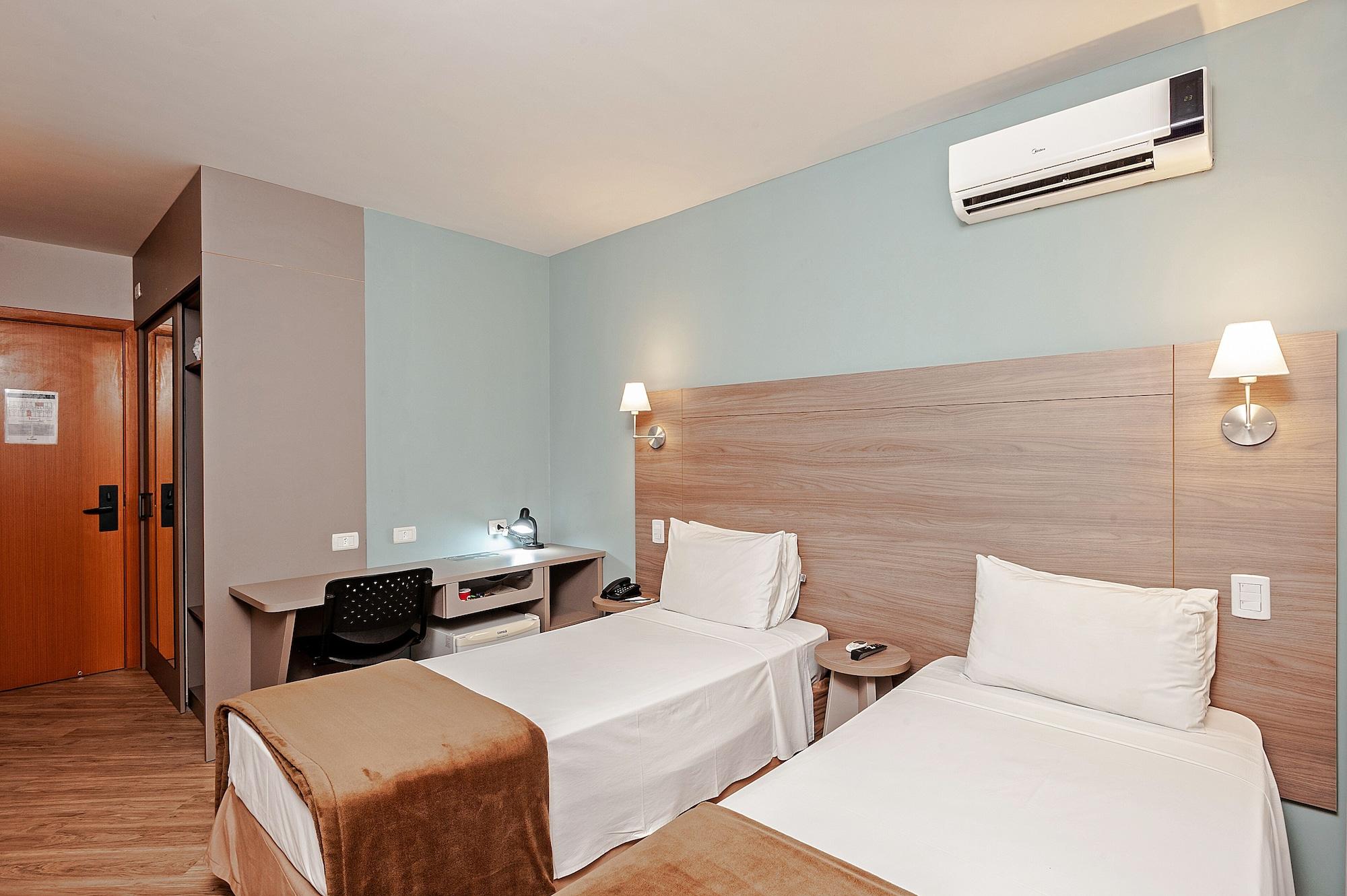 Slim Curitiba Alto Da XV Hotel Exterior photo